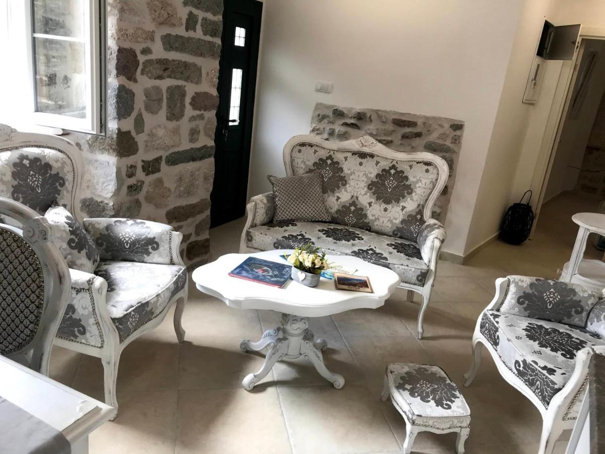 New Renovated Old Town Martiva Apartment 科托尔 外观 照片
